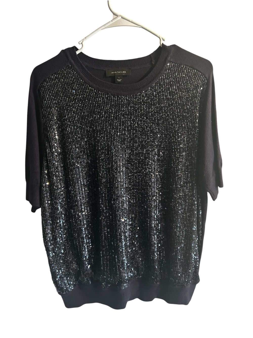 Ann Taylor Black Sequin Short-Sleeve Sweater Top size L